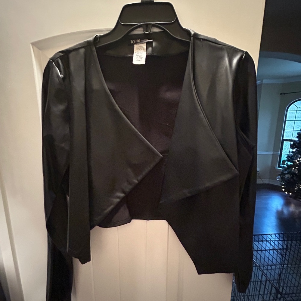 Pleather cropped jacket